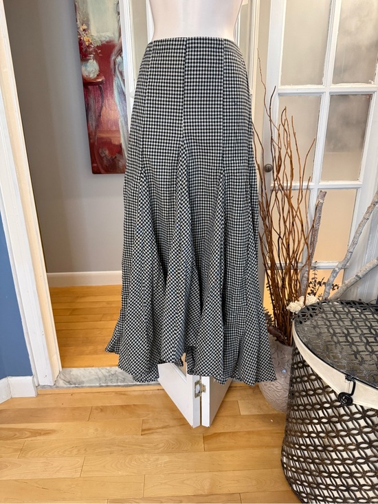 Vici Dresses & Skirts - ✨VICI Gingham Trumpet Skirt Small✨